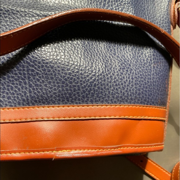 Pebble navy blue and brown crossbody bucket bag/purse - Picture 5 of 9